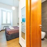 Andenis Tiber House Rom