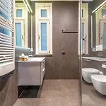 Andenis Tiber House Gasthof 4*