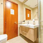 Gasthof Andenis Tiber House Rom