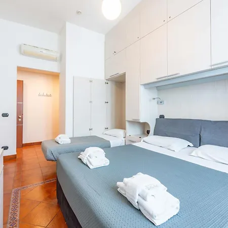 Andenis Tiber House 招待所 *