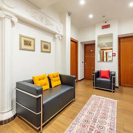 Andenis Tiber House *