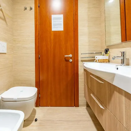 Andenis Tiber House 게스트하우스 로마