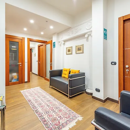 Andenis Tiber House Konukevi