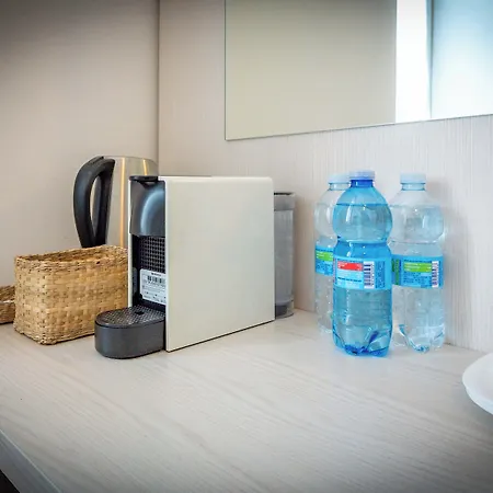 Konukevi Andenis Tiber House 4*